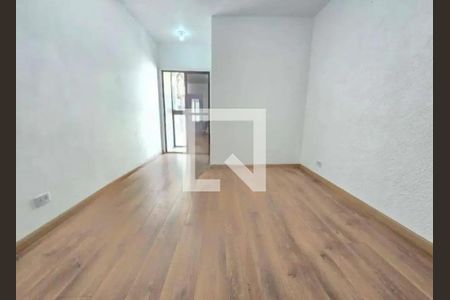 Casa à venda com 3 quartos, 220m² em Vila Aricanduva, São Paulo