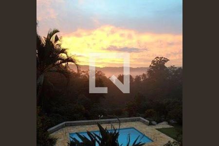 Casa à venda com 5 quartos, 790m² em Recanto Maravilha III, Barueri