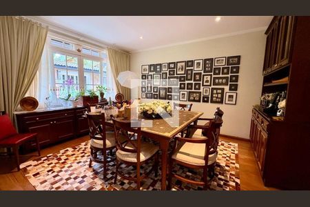 Casa à venda com 3 quartos, 390m² em Residencial das Estrelas, Barueri