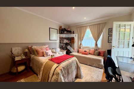 Casa à venda com 3 quartos, 390m² em Residencial das Estrelas, Barueri