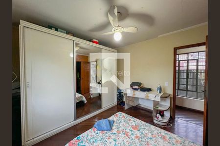 Casa à venda com 4 quartos, 500m² em Chácara Belenzinho, São Paulo