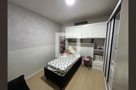 Quarto 1 de casa para alugar com 2 quartos, 200m² em Osvaldo Cruz, Rio de Janeiro