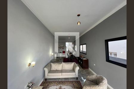 Casa à venda com 3 quartos, 290m² em Suru, Barueri