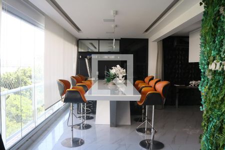 Varanda gourmet de apartamento à venda com 2 quartos, 134m² em Vila Anastácio, São Paulo