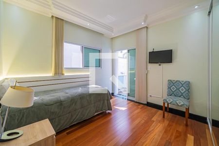 Casa à venda com 4 quartos, 438m² em Parque da Mooca, São Paulo