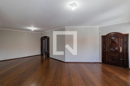 Sala de casa para alugar com 7 quartos, 392m² em Jardim Nossa Senhora do Carmo, São Paulo