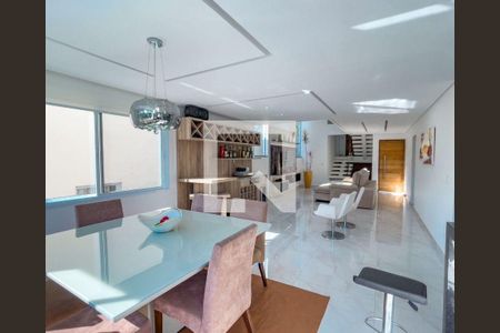 Casa de Condomínio à venda com 4 quartos, 340m² em Suru, Barueri