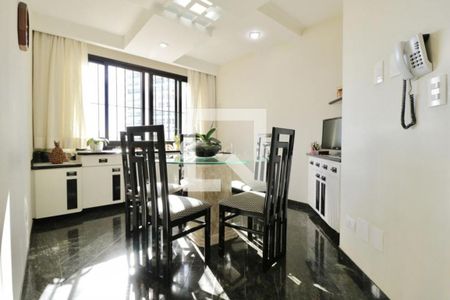 Apartamento à venda com 4 quartos, 300m² em Jardim Avelino, São Paulo