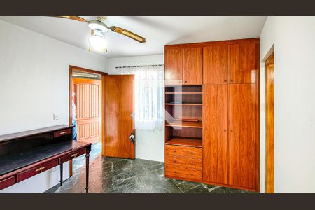 Suíte 1 de casa para alugar com 4 quartos, 408m² em Jardim Sao Francisco(zona Sul), São Paulo