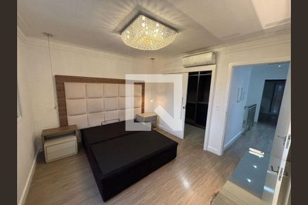 Casa à venda com 3 quartos, 229m² em Suru, Barueri