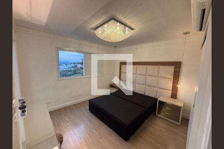 Casa à venda com 3 quartos, 229m² em Suru, Barueri