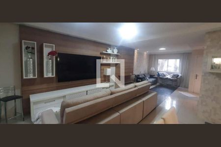 Casa à venda com 4 quartos, 200m² em Tucuruvi, São Paulo