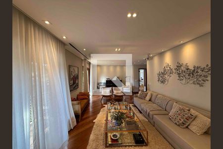 Casa à venda com 4 quartos, 380m² em Jardim Itatinga, São Paulo