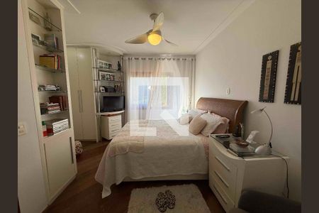 Casa à venda com 4 quartos, 380m² em Jardim Itatinga, São Paulo