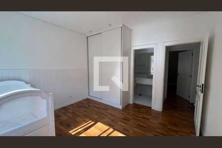 Casa à venda com 3 quartos, 297m² em Aldeia Da Serra, Barueri