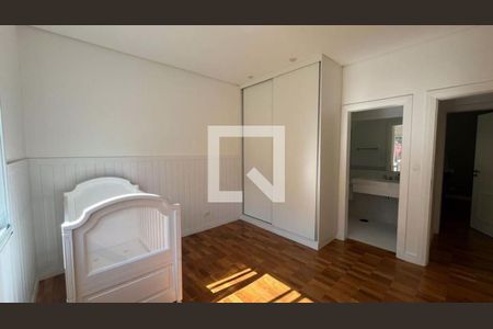 Casa à venda com 3 quartos, 297m² em Aldeia Da Serra, Barueri