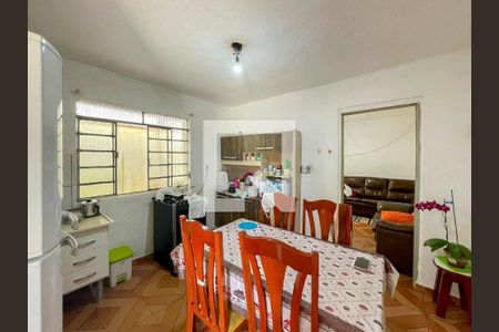 Casa à venda com 6 quartos, 311m² em Jardim Sao Luis, Barueri