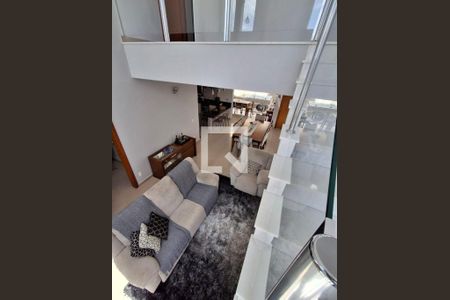 Casa à venda com 3 quartos, 212m² em Suru, Barueri