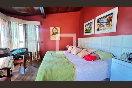 Casa à venda com 4 quartos, 700m² em Morada dos Pássaros, Barueri