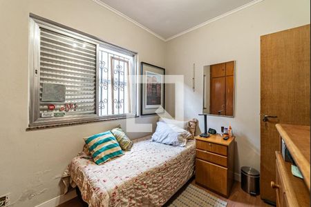 Casa à venda com 3 quartos, 180m² em Vila Bertioga, São Paulo