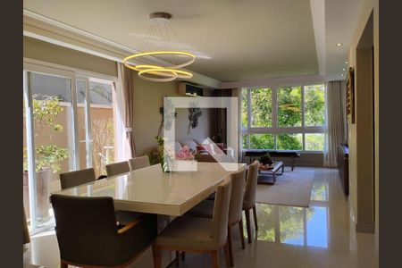 Casa à venda com 3 quartos, 380m² em Vila Santos, São Paulo