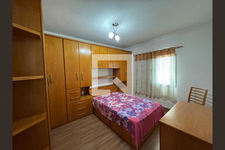 Quarto 1 de apartamento para alugar com 2 quartos, 76m² em Vila Yara, Osasco