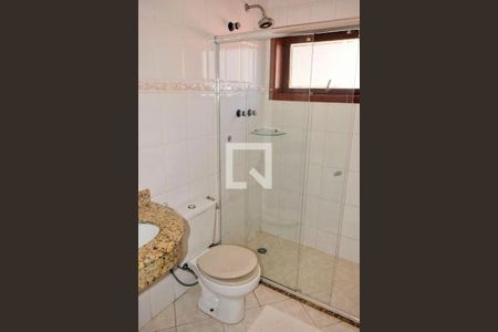 Casa à venda com 4 quartos, 300m² em Residencial das Estrelas, Barueri