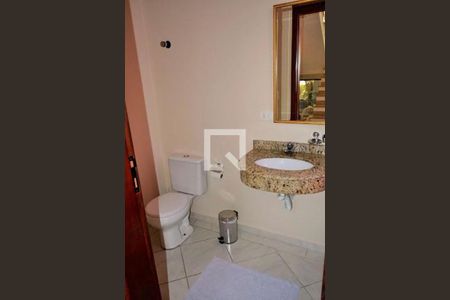 Casa à venda com 4 quartos, 300m² em Residencial das Estrelas, Barueri