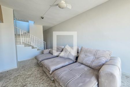 Apartamento para alugar com 4 quartos, 250m² em Barra Funda, Guarujá