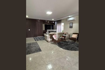 Casa à venda com 4 quartos, 310m² em Sítio do Rosário, Barueri