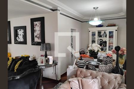 Casa à venda com 3 quartos, 450m² em Vila Santos, São Paulo