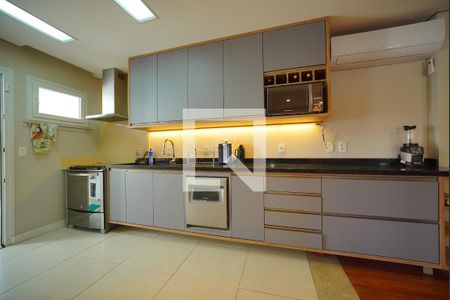 Cozinha de casa para alugar com 3 quartos, 300m² em Lagoa da Conceição, Florianópolis