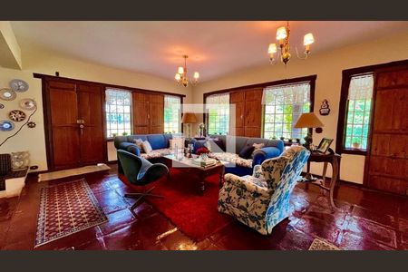 Casa à venda com 4 quartos, 920m² em Chácaras Boa Vista, Barueri