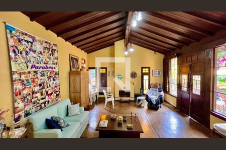 Casa à venda com 4 quartos, 920m² em Chácaras Boa Vista, Barueri