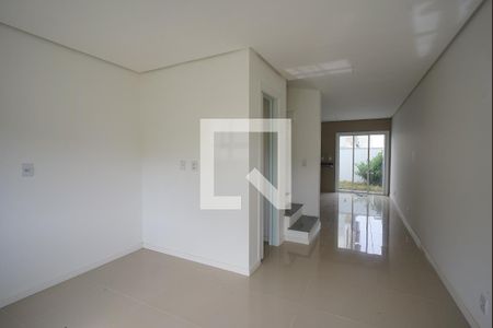 Casa de Condomínio à venda com 2 quartos, 75m² em Guarujá, Porto Alegre
