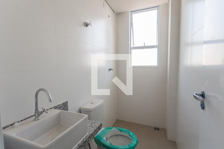 Banheiro da Suíte de apartamento à venda com 2 quartos, 54m² em Ana Lúcia, Belo Horizonte