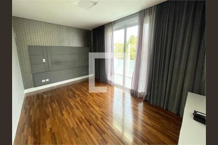 Casa à venda com 4 quartos, 555m² em Residencial Morada dos Lagos, Barueri