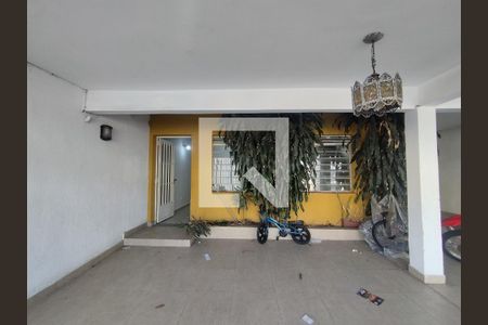 Garagem de casa para alugar com 3 quartos, 120m² em Vila das Merces, São Paulo