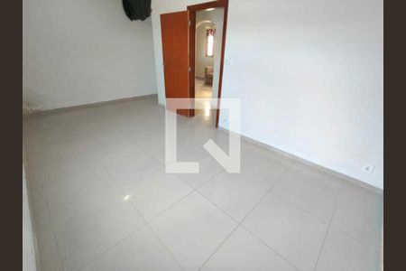 Casa à venda com 3 quartos, 188m² em Bancários, Rio de Janeiro
