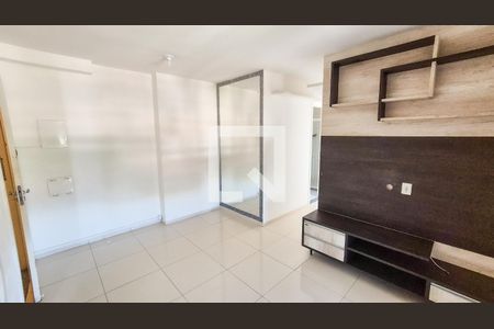 Apartamento para alugar com 2 quartos, 53m² em Irajá, Rio de Janeiro