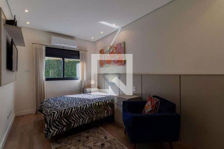 Casa à venda com 3 quartos, 305m² em Morada das Flores (Aldeia da Serra), Barueri