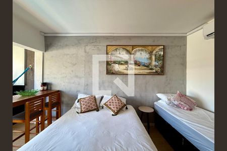 Quarto de kitnet/studio para alugar com 1 quarto, 28m² em Campo Belo, São Paulo