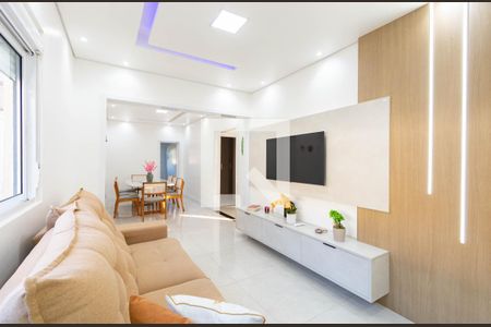 Casa à venda com 4 quartos, 196m² em Rio Branco, Canoas