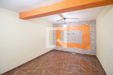 Sala de casa para alugar com 2 quartos, 90m² em Vila Dirce, Carapicuíba
