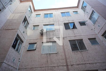 Quarto 2_Vista  de apartamento para alugar com 2 quartos, 41m² em Jardim Dona Leopoldina, Porto Alegre
