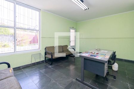 Sala de casa para alugar com 2 quartos, 141m² em Santo Amaro, São Paulo