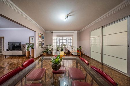 Apartamento à venda com 3 quartos, 200m² em Bela Vista, São Paulo