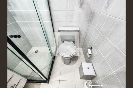 Banheiro de apartamento para alugar com 2 quartos, 72m² em Vila Branca, Jacareí