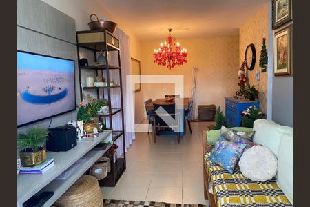 Sala de apartamento para alugar com 2 quartos, 70m² em Santa Mônica, Uberlândia