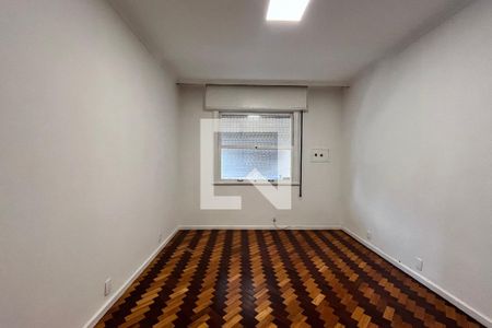 Quarto 1 de apartamento para alugar com 2 quartos, 110m² em Copacabana, Rio de Janeiro